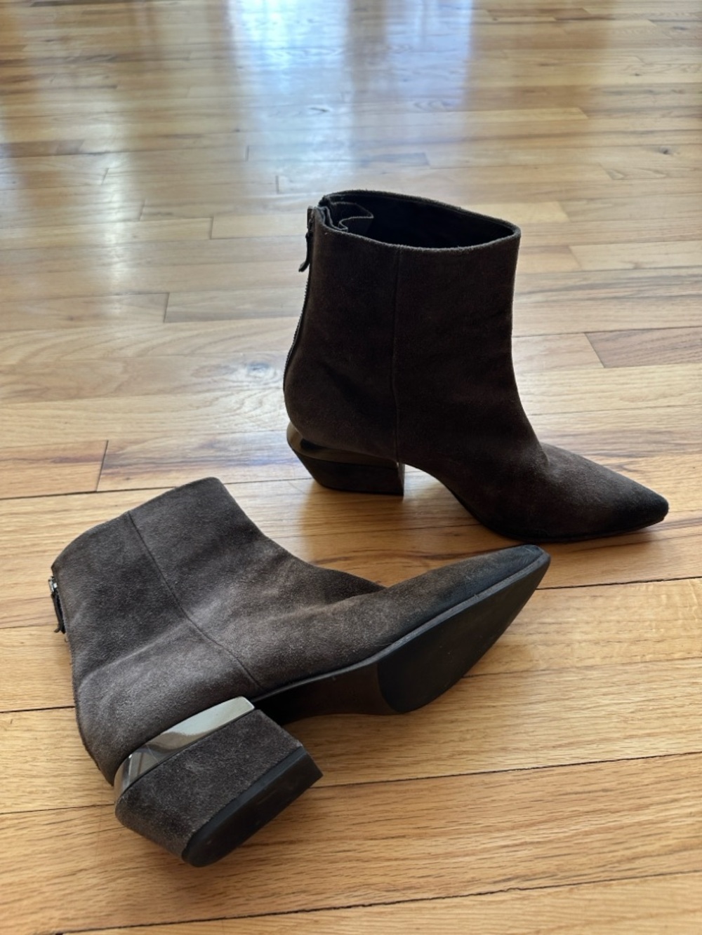 Vic Matie Brown Suede Pointed-Toe Ankle Boots